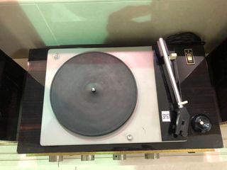 Tocadiscos ONKYO antiguo