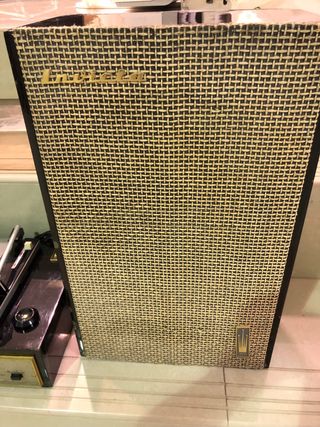 Tocadiscos ONKYO antiguo