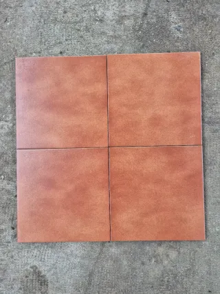 11 m2 Baldosas terracota