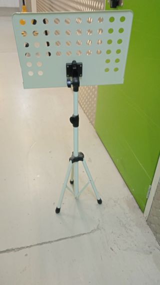 Atril de música blanco