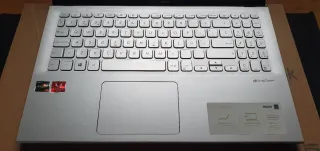 NUEVO.  ORDENADOR PORTÁTIL ASUS VIVOBOOK 15