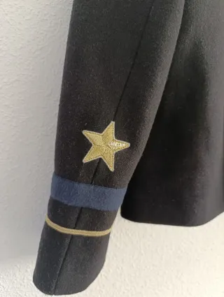 Abrigo marinero paño Zara azul y dorado