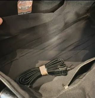 Borsone in pelle nero nuovo con cartellino