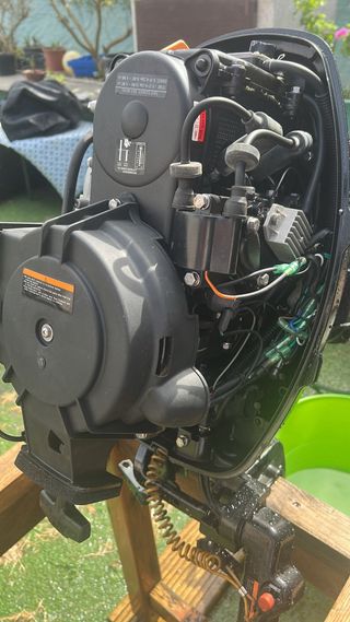 Motor fueraborda auxiliar Parsun 8CV