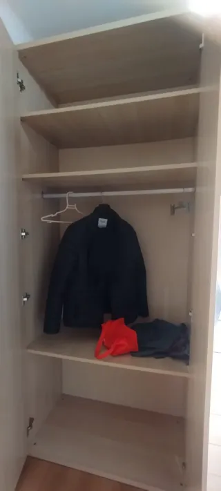 Armario haya súper buen estado.