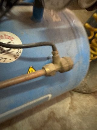 Compresor de aire azul