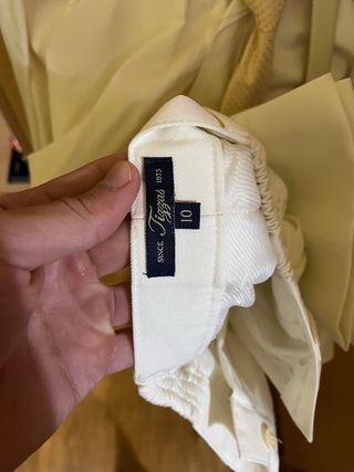 Traje de Comunión Blanco y Dorado