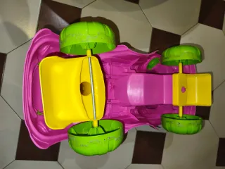 Cavalcabile primi passi bimba con attività