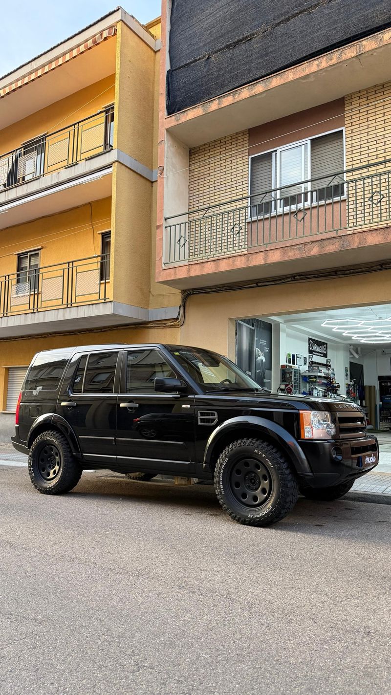 Land Rover Discovery - foto 1