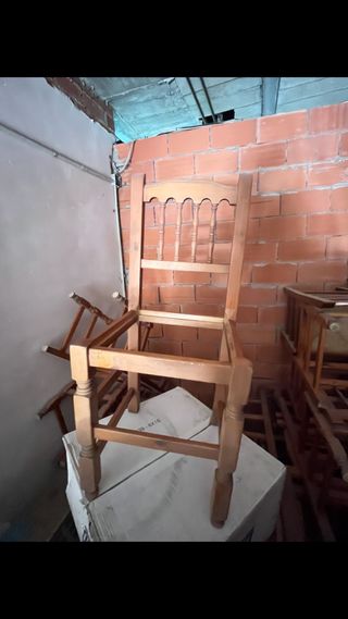 Sillas de madera hostelería,, sin enea