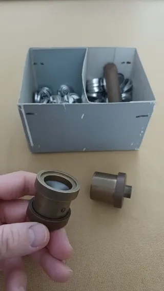 Troquel para máquina forrar botones nº 22