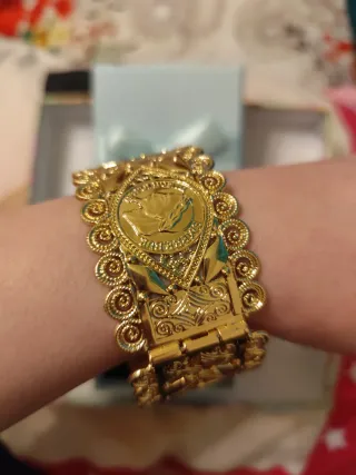 Pulsera acero de oro