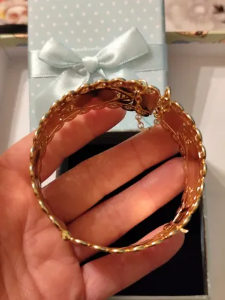 Pulsera acero de oro