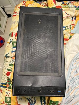 Torre PC Gaming Negra