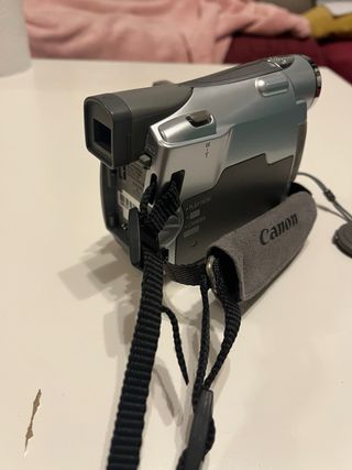 Videocámara Canon MV800 MiniDV PAL Zoom 20x