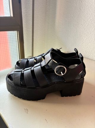Sandalias negras plataforma mujer