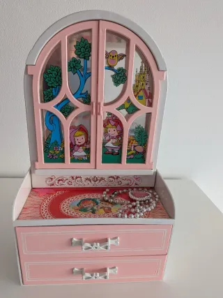 Joyero infantil con cajones