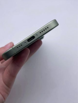 iPhone 17 256GB Verde batería con 4 Ciclos