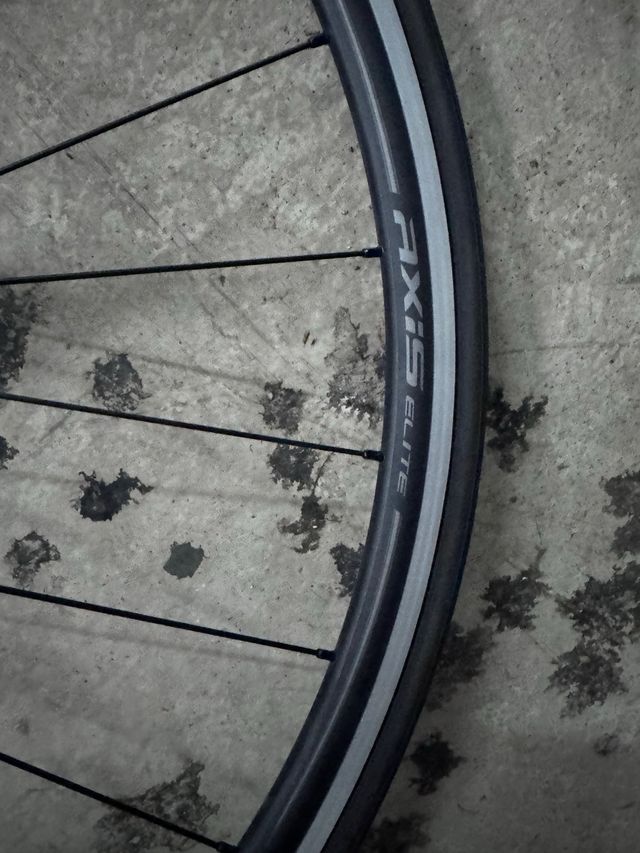 Juego de ruedas Shimano Axis