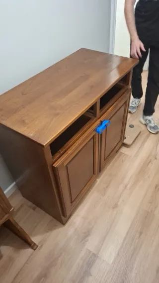 Chinero de madera de castaño