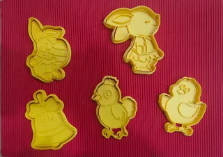 Set 5 Formine Pasqua Coniglietti e Pulcini