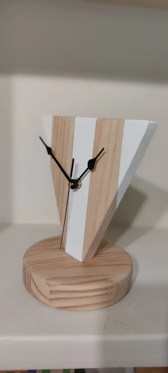 Relojes de mesa decorativo madera y pintura