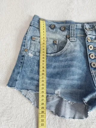 Shorts vaqueros Please T. S.