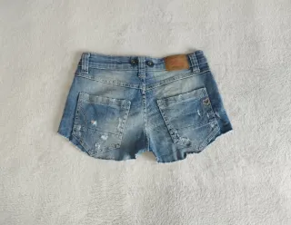 Shorts vaqueros Please T. S.