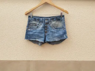 Shorts vaqueros Please T. S.