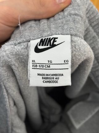 Pantaloni tuta Nike Cargo Grigio XL