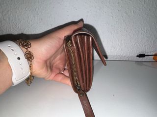 Cartera Tommy Hilfiger Marrón Original