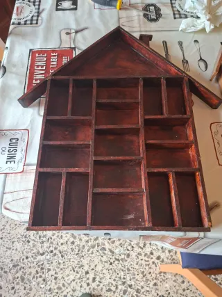 Estantería madera casa