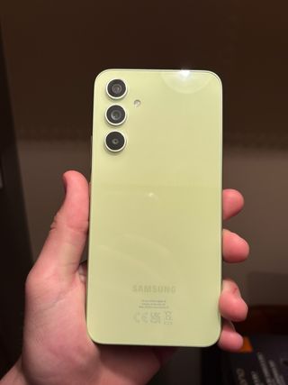 Móvil Samsung verdd Poco Uso