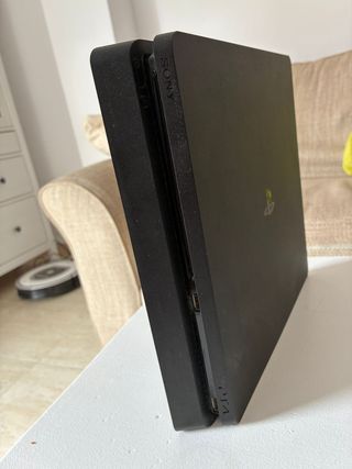 PS4 (PlayStation 4 500GB) Nera + Controller e Cavi