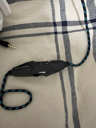 Cascos Blackfire con micrófono y cable