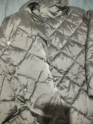 Cazadora Couchel gris con etiqueta