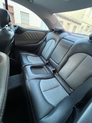 Mercedes-Benz CLK 2003