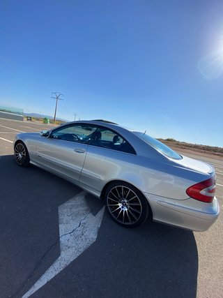 Mercedes-Benz  CLK 2003