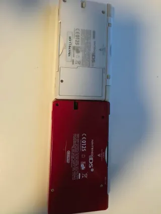 Nintendo DS Rojo y Blanco