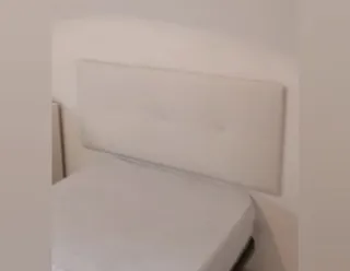 2 cabeceros polipiel blancos