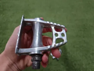 Pedales carretera clasicos