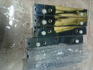 Patas de metal para sofa