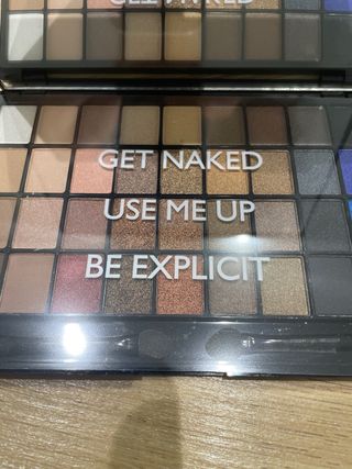 Paleta de Maquillaje Parental Advisory