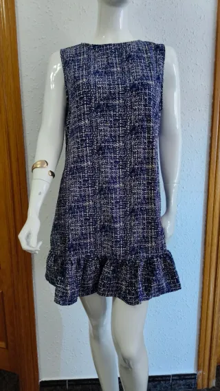 Vestido azul estampado tweed con volantes