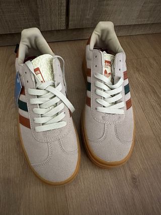 Zapatillas Adidas Hacco Beige/Marrón