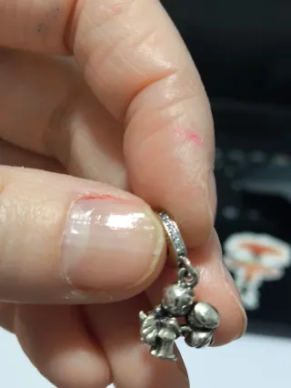 Oferta_Charm Pandora Pareja Beso Plata