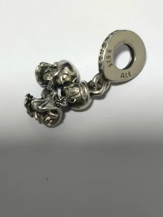 Oferta_Charm Pandora Pareja Beso Plata