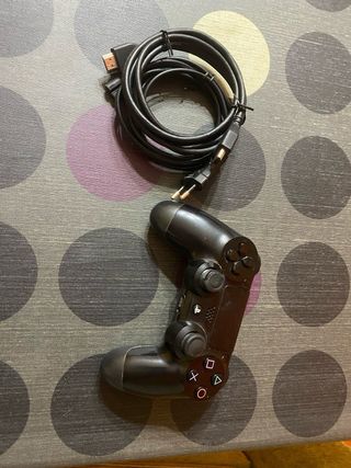 PS4 (PlayStation 4) con Until Dawn