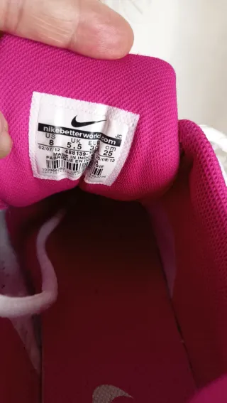 Zapatillas Nike Mujer Blancas y Rosas