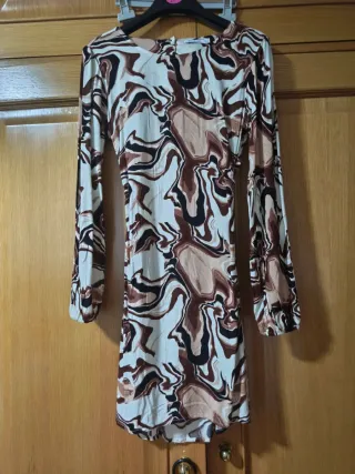 Falda, monos, cambian las tallas. Preguntar talla